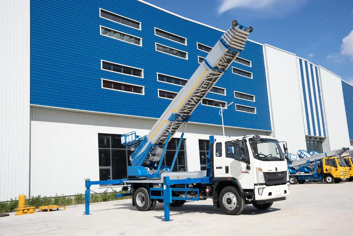 庐江县小型云梯车上料车租赁多少钱