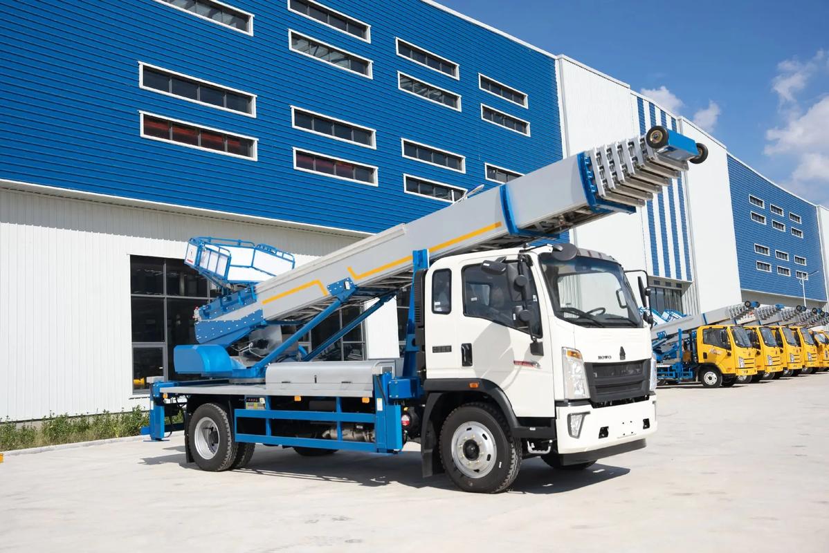 庐江县出租云梯车高空作业车 建筑垃圾搬运