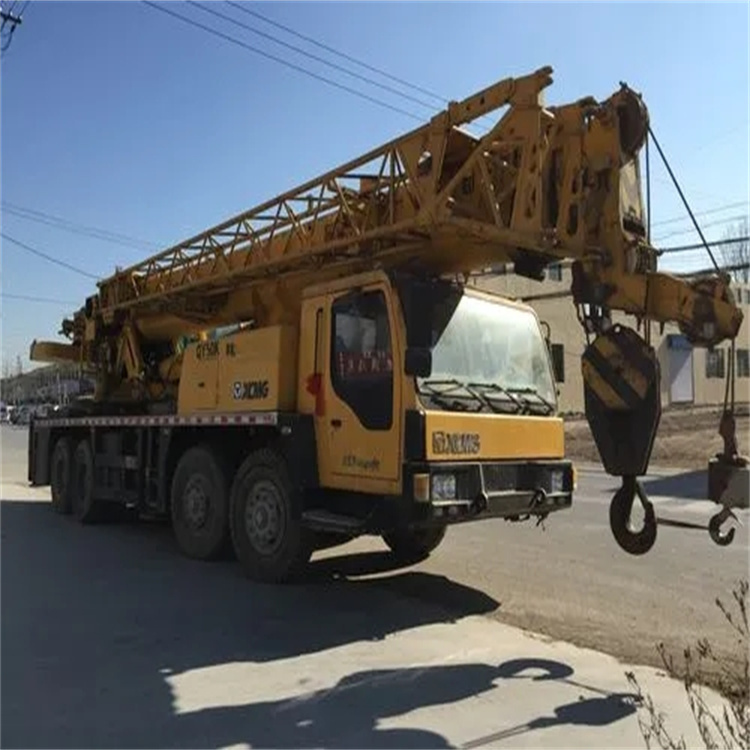 庐江县哪里有专业吊车出租